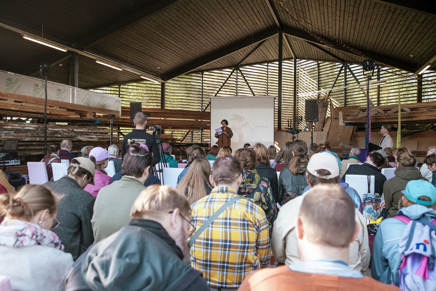 Linnujämmi kontsert  Lodjakojas 2023 Autor Sille Riin Rand