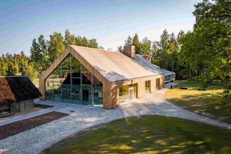 Mulgi elamiskeskuse hoone Foto Taavi Bergmann