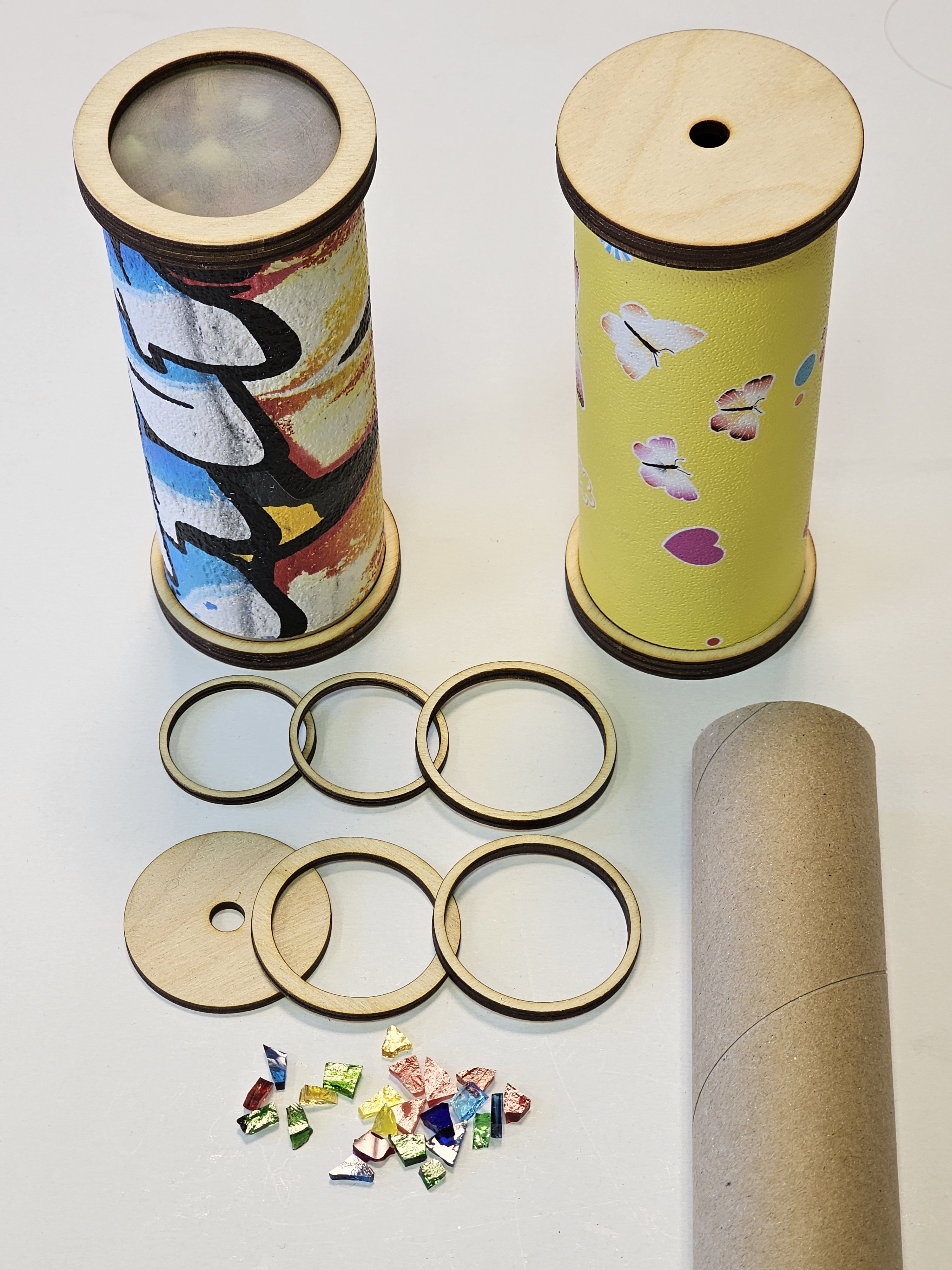 Kaleidoskoobi valmistamine taaskasutatud materjalidest.